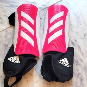 Adidas soccer shin gaurds